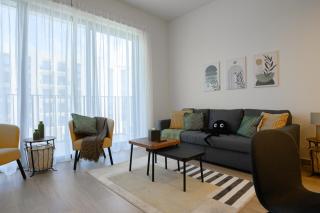Cozy and Modern 1BR , Prime Location - 8