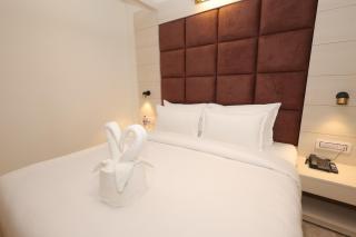 Crestorio of Corbett - 1