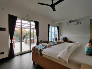3BHK Grand River view Penthouse at Baga-Arpora Managed by HNH - 9