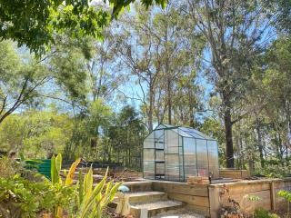 Private Valley Top Guesthouse Bellbird Park, Fire Pit n Stargazing - 7