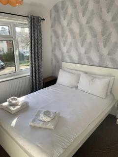 Ratcliffe House - Spacious 3 bedroom House in Sileby - 9