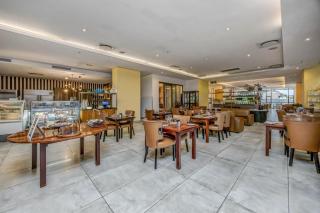 Sandton Skye - 4