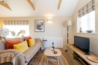 Holly Tree Lodge, #Blaxhall, Near #Snape Maltings, #Orford - Sleeps 2 - Managed by Aldeburgh Coastal Cottages - 8