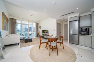 Modern 1 Bed Beachfront Emaar Beachfront Living - 1