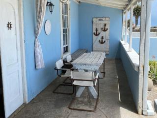 Port Nolloth Beach Shack - 2