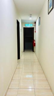 Collection O Axlite Hotel - 5