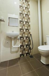 Collection O Axlite Hotel - 1