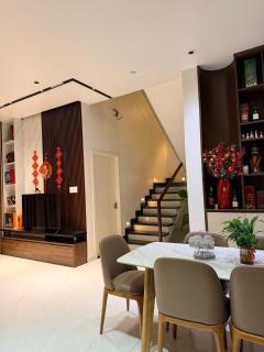 Camry family home - 3