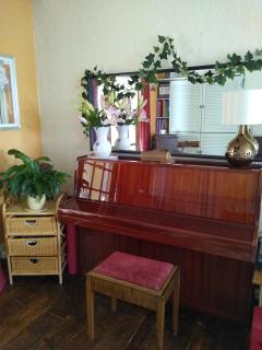 Enstone Homestay - 6