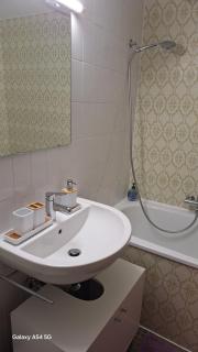 Messe-clarastrasse -Wohnung - 2