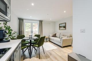 Rock Mill - Deluxe Duplex Apartment with Balcony - 1