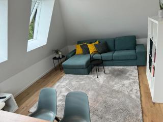 Sunny attic apartment - 5