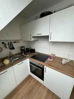 Sunny attic apartment - 4