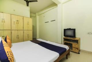 Star Guest House - 2