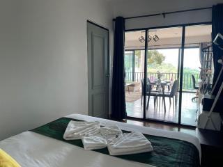 Unique Sea View House 1 bedroom Sabaly C1 - 1