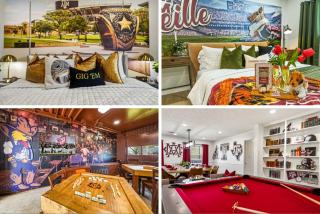 Ultimate Game Day Retreat with Arcade, Pool Table & Fire Pit in College Station, Texas - 6