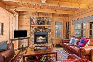 Peaceful Forest Cabin with Hot Tub, Fireplace & Outdoor Lounge in Saugatuck, Michigan - 1
