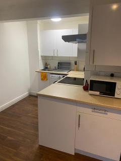 Vining Street 4 Bed Apartment - 1