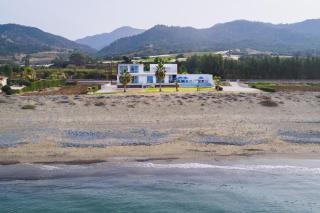 Seafront Villa Sea Gem - Private Beach Area & Infinity Pool - 5