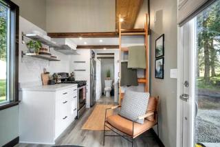 Cedar & Sage Hideaway in River Road, WA - 7