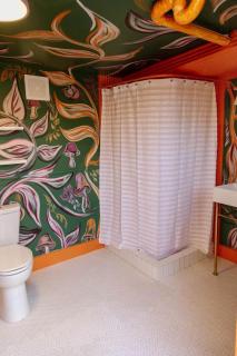 Chic Retreat: Glamping Fun Awaits You and Your Besties in Tracy City, TN - 5