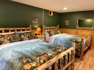 Family-Friendly Cabin Suite Rental near Thompson Falls, Montana - 0