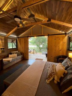 Cozy Lakefront Glamping Cabin with Private Patio near Austin, Texas - 5