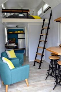 Romantic Tiny House Getaway with a Communal Lodge near Waldport, Oregon - 1