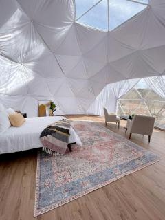 Amazing Dome with Stunning Sights in Wayne County, Utah - 8