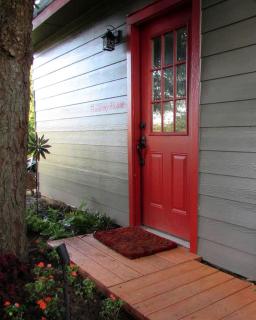 Zen by the River: Pet-Friendly Retreat in Beautiful Bastrop, TX - 8
