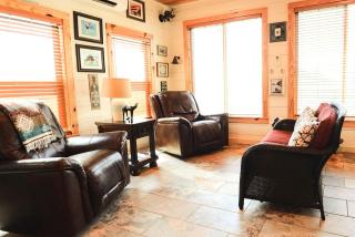 Riverside Zen and Pet-Friendly Escape Retreat in Bastrop, Texas - 4