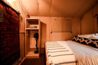 Stunning Safari Tent with Great Sights in San Saba, Texas - 9