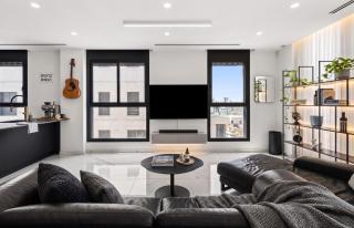 Sky High 15 - Luxury Penthouse with Panoramic View - 7