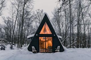 A-Frame Paradise: Retreat with Exclusive Steam Sauna in Mission Township - 7