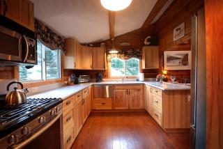 Beautiful Cabin with Hot-Tub and Breathtaking Landscape Views in Montana - 8