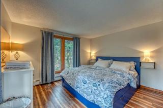Charming Cabin with Games Room in North Woodstock, New Hampshire, Ideal for Relaxing Getaways in Nature - 8