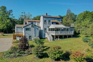 Cabin Retreat for Nature and City Exploration near Sebago Lake State Park, ME - 5