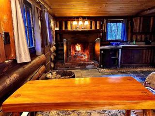 Rustic Studio Cabin Rental in the Heart of the White Mountains in New Hampshire - 2