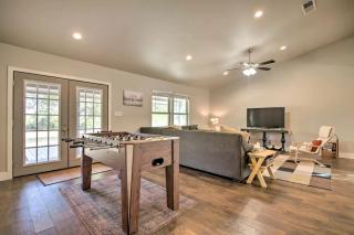 A Slice of Paradise: Newly Remodeled Rental on 25 Acres in Marble Falls, Texas - 2
