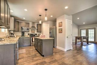 A Slice of Paradise: Newly Remodeled Rental on 25 Acres in Marble Falls, Texas - 1