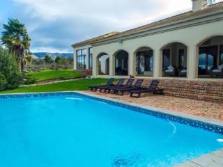 Barton Luxury Villas - 2
