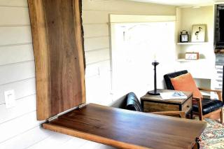 Incredible Tiny House with Fireplace in Waldport, Oregon - 6