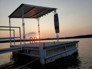 Charming Lakeside Cabin with Fire Pit & Private Dock Near Lake Cisco, Cisco, TX - 2