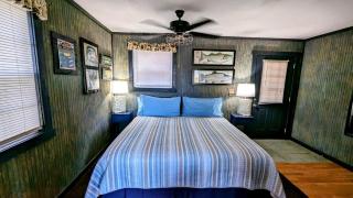Sparta Serenity: Charming Cabin with Hot Tub and Scenic Farm Views in TN - 2