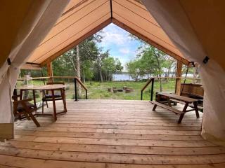Peaceful Lakefront Safari Tent with Fire Pit and Lake Views near Austin, Texas - 8