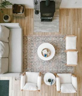 Riverside Retreat: Unwind in a Cabin with Private Steam Sauna on the Pine River - 1