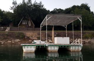 Cozy Lakeside Cabin with Private Dock & Resort Access Near Lake Cisco, Cisco, TX - 7