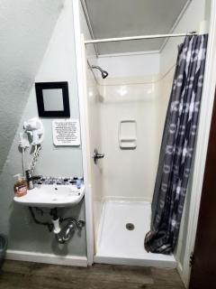 Cozy Lakeside Cabin with Private Dock & Resort Access Near Lake Cisco, Cisco, TX - 1