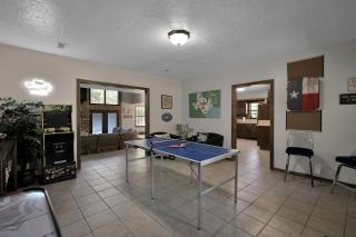 Spacious Texas Ranch Retreat with Cowboy Pool and Fire Pit Near Lake Livingston, Coldspring TX - 3