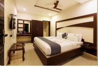 Hotel Poonam villa - DLF Vasant kunj - 0